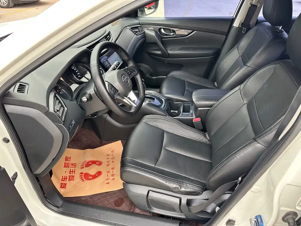 Nissan X-Trail — миниатюра 4