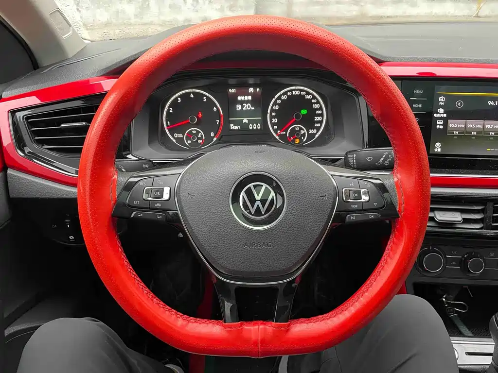 Volkswagen Polo — миниатюра 10