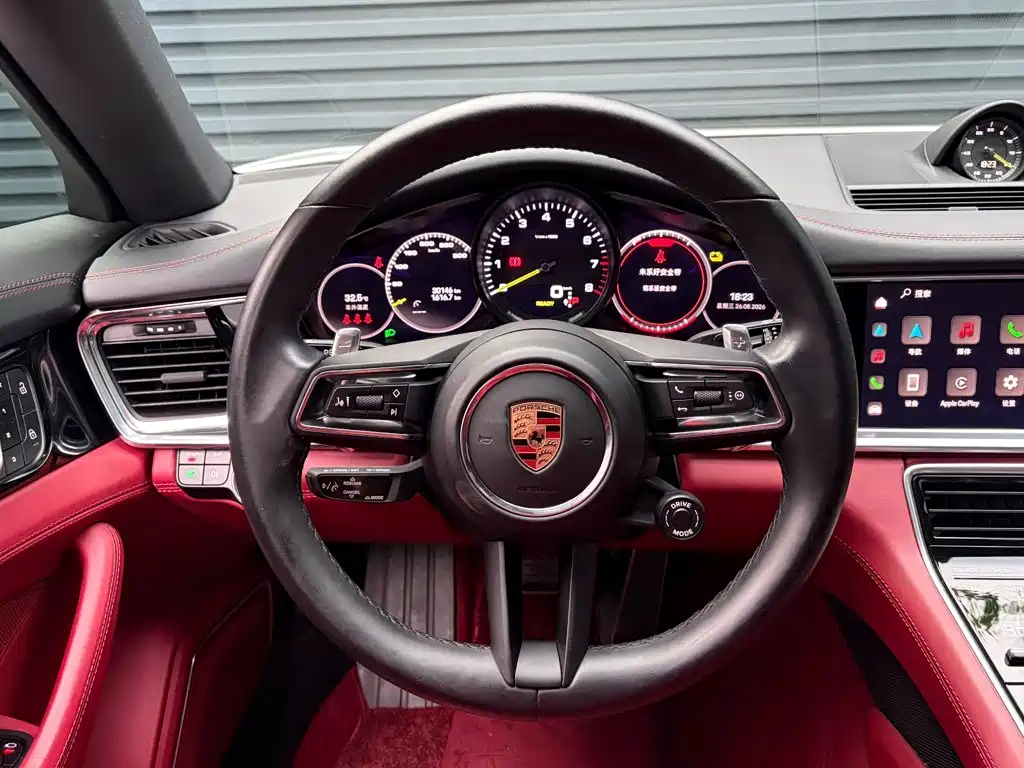 Porsche Panamera Hybrid — миниатюра 23
