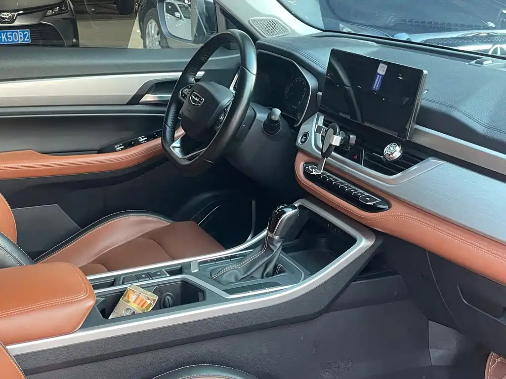 Geely Vision X6 — миниатюра 12