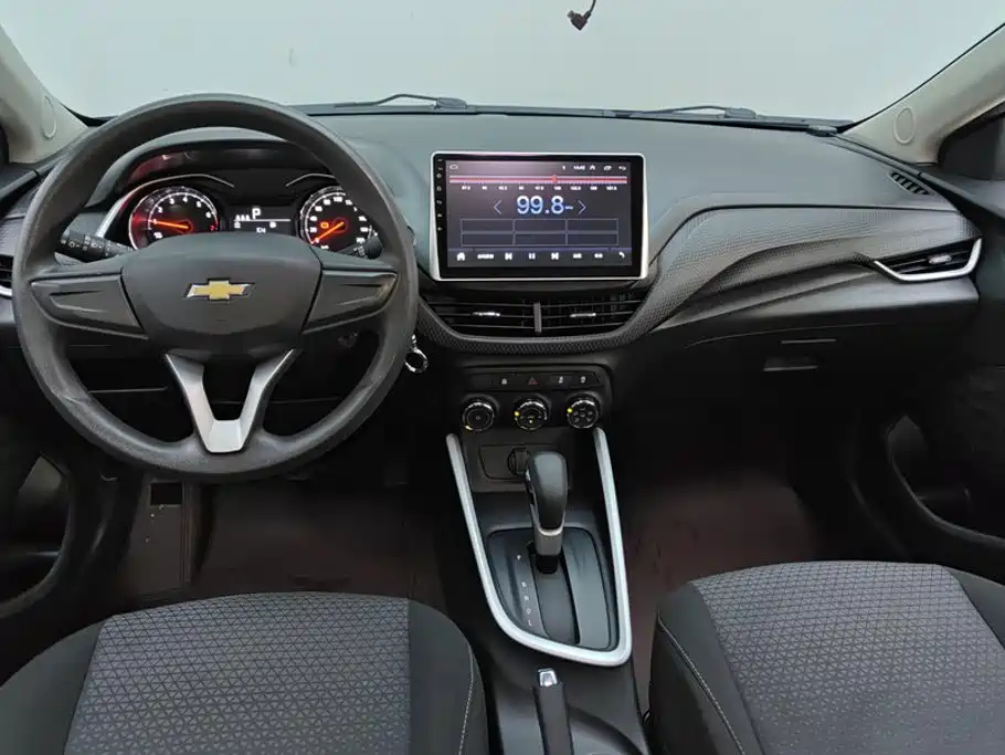 Chevrolet Cavalier — миниатюра 12