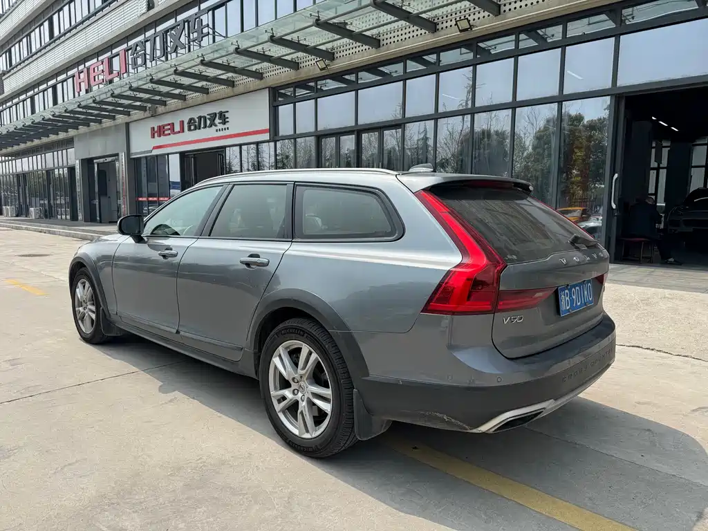 Volvo V90 2017 Cross Country T5 AWD