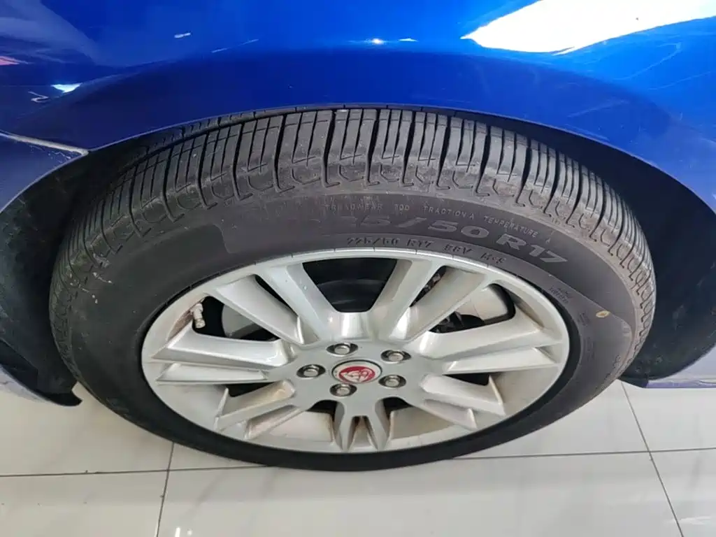 Jaguar XEL — миниатюра 23