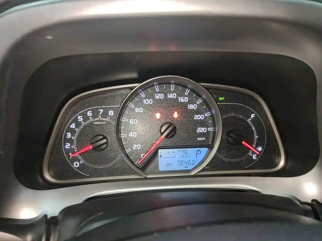 Toyota RAV4 — миниатюра 12