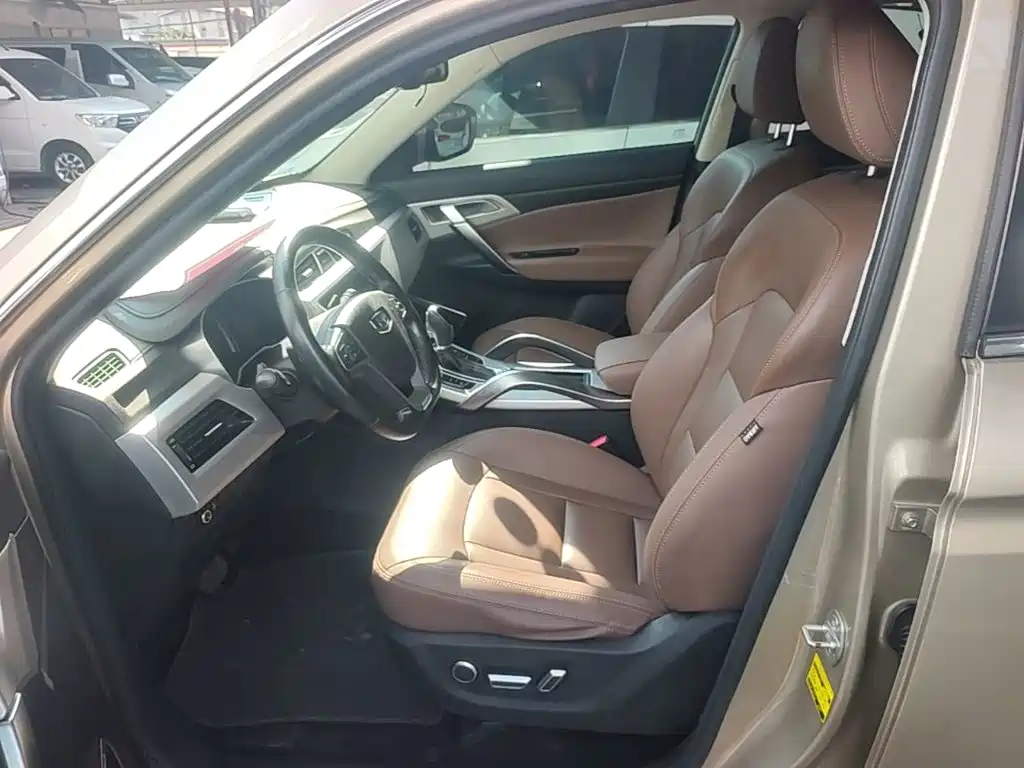 Geely Boyue — миниатюра 15