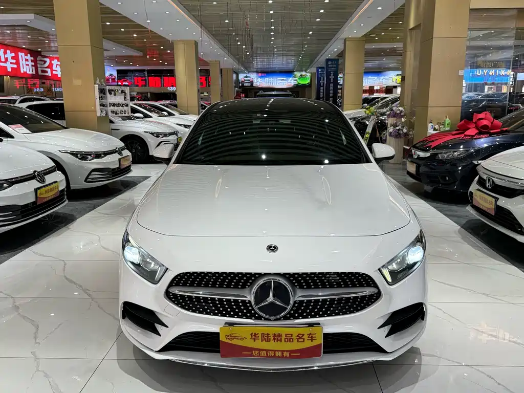 Mercedes-Benz A-Class — миниатюра 2