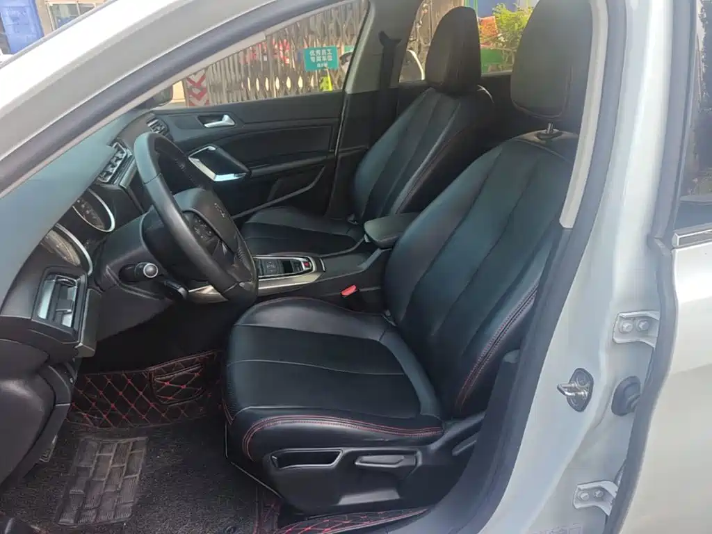 Peugeot 408 — миниатюра 15