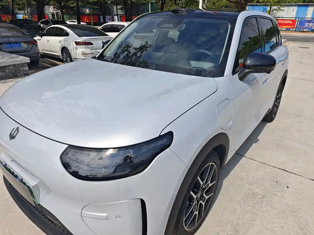 Leapmotor Leapmotor A10 — миниатюра 23