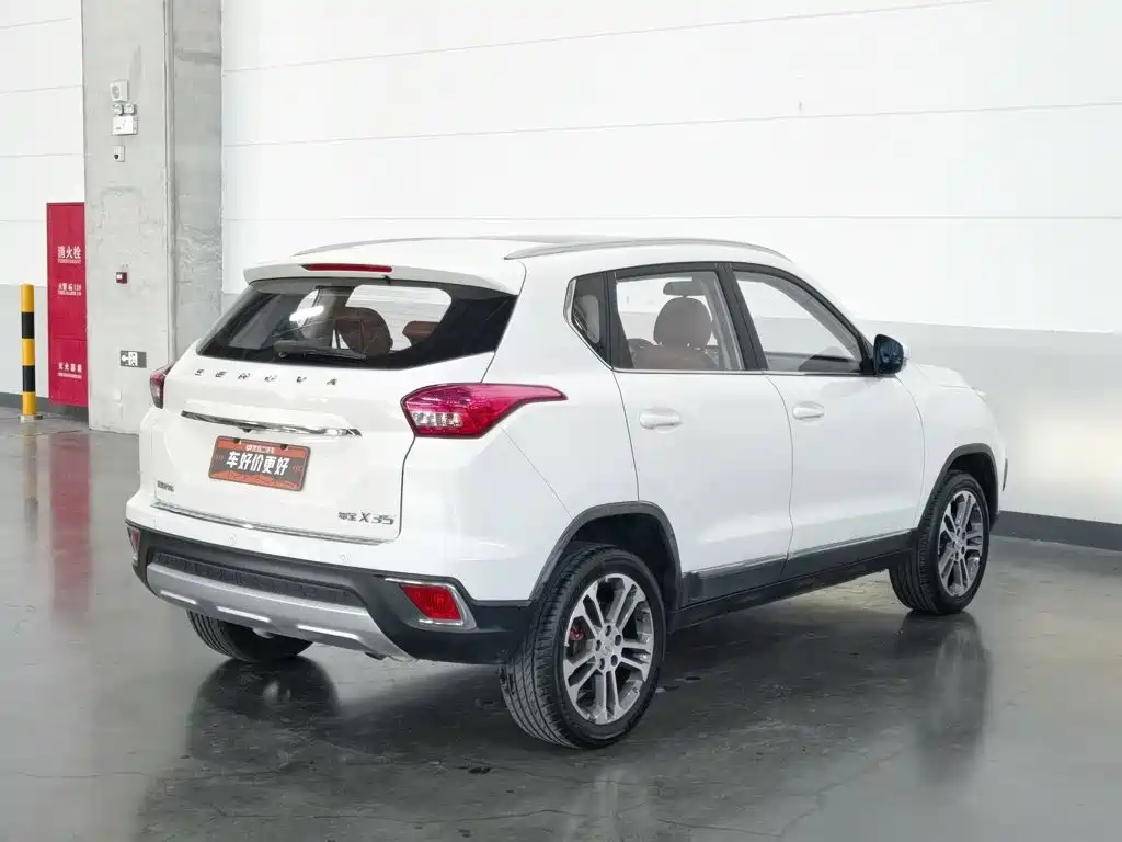 BAIC Senova X35 — миниатюра 2