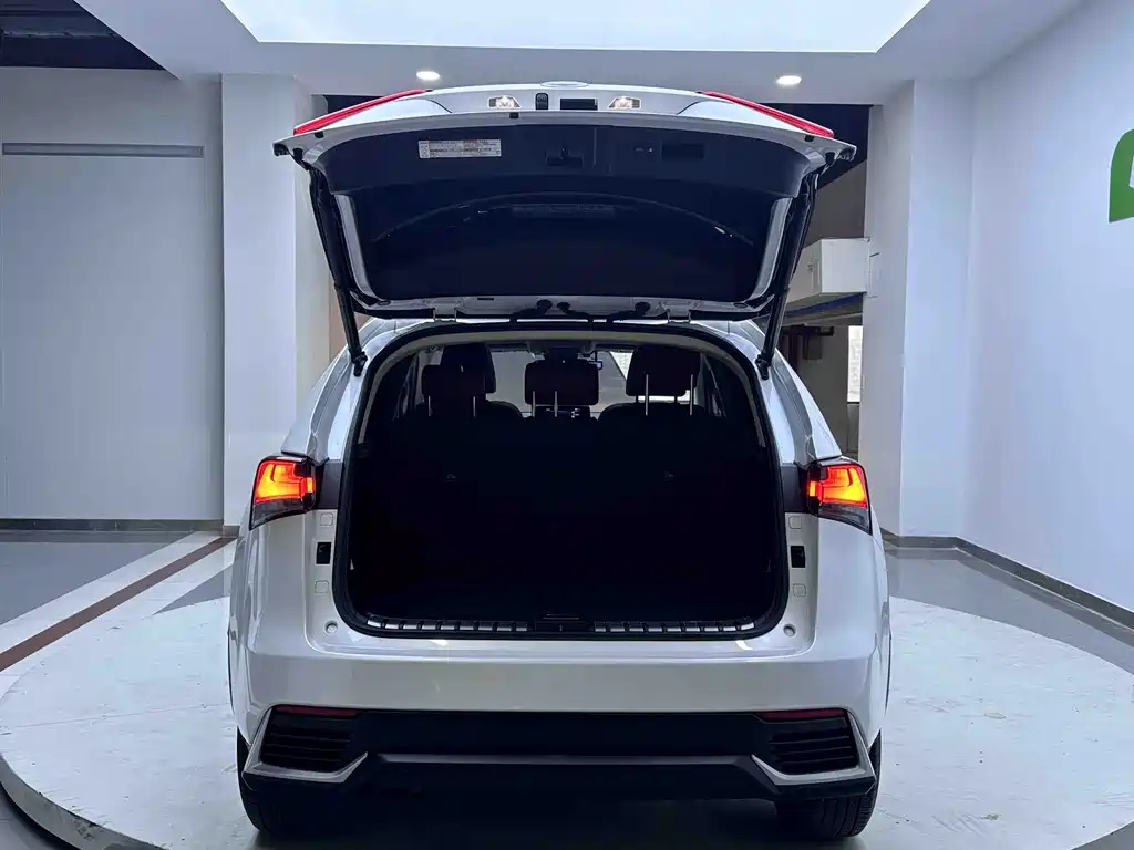 Lexus NX — миниатюра 21
