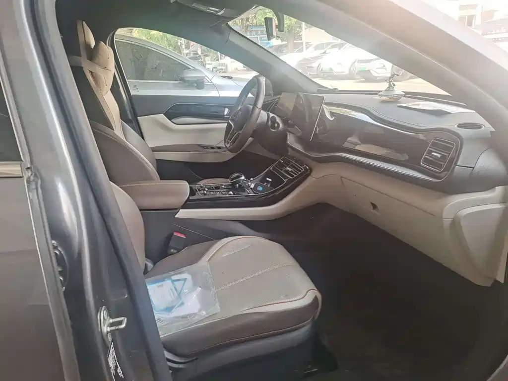 BYD Qin PLUS — миниатюра 7