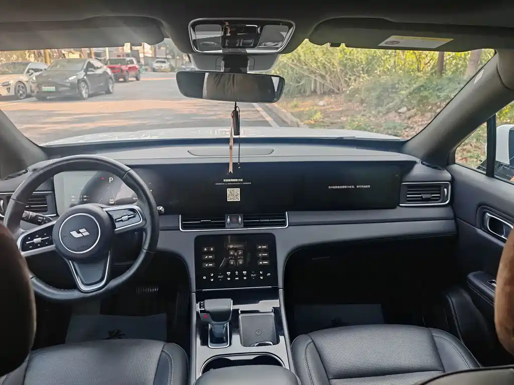 Li Auto Li ONE — миниатюра 7