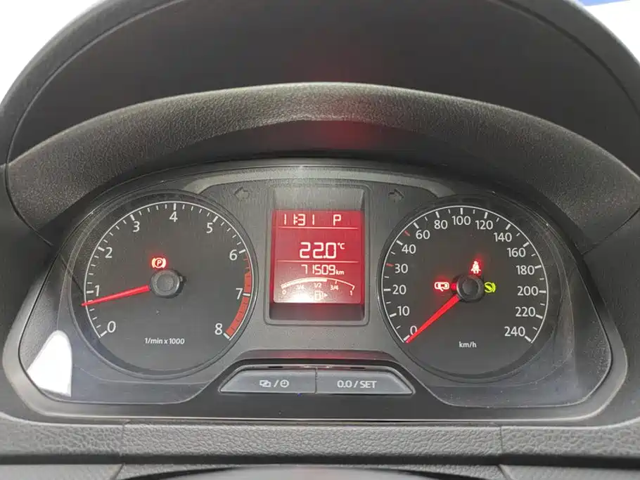 Volkswagen Jetta — миниатюра 14