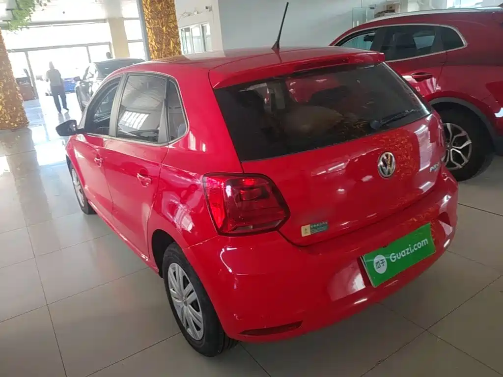 Volkswagen Polo — миниатюра 5