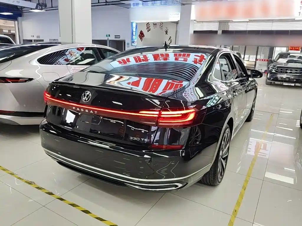 Volkswagen Passat — миниатюра 7
