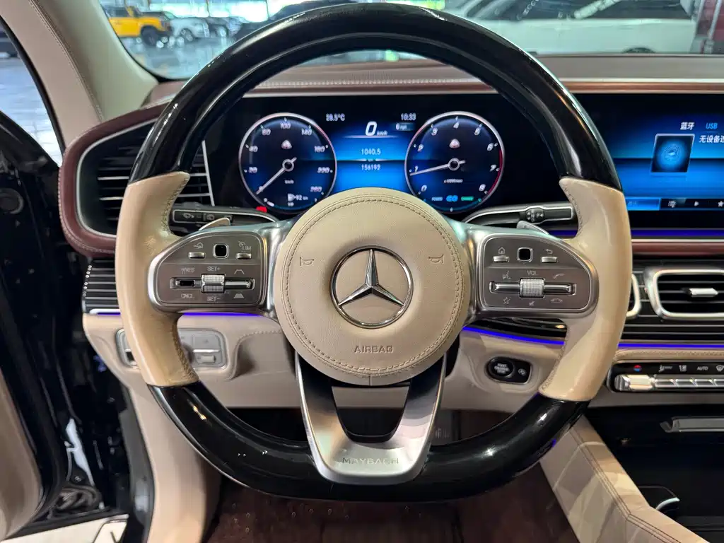 Mercedes-Benz GLS — миниатюра 15