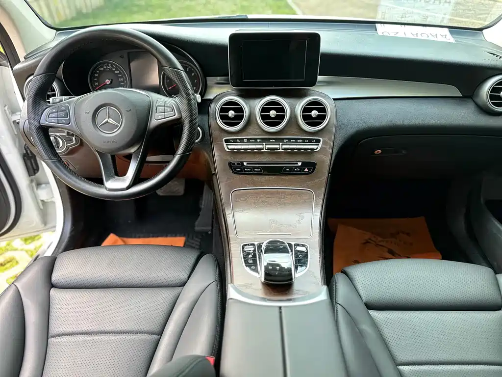 Mercedes-Benz GLC Coupe — миниатюра 8