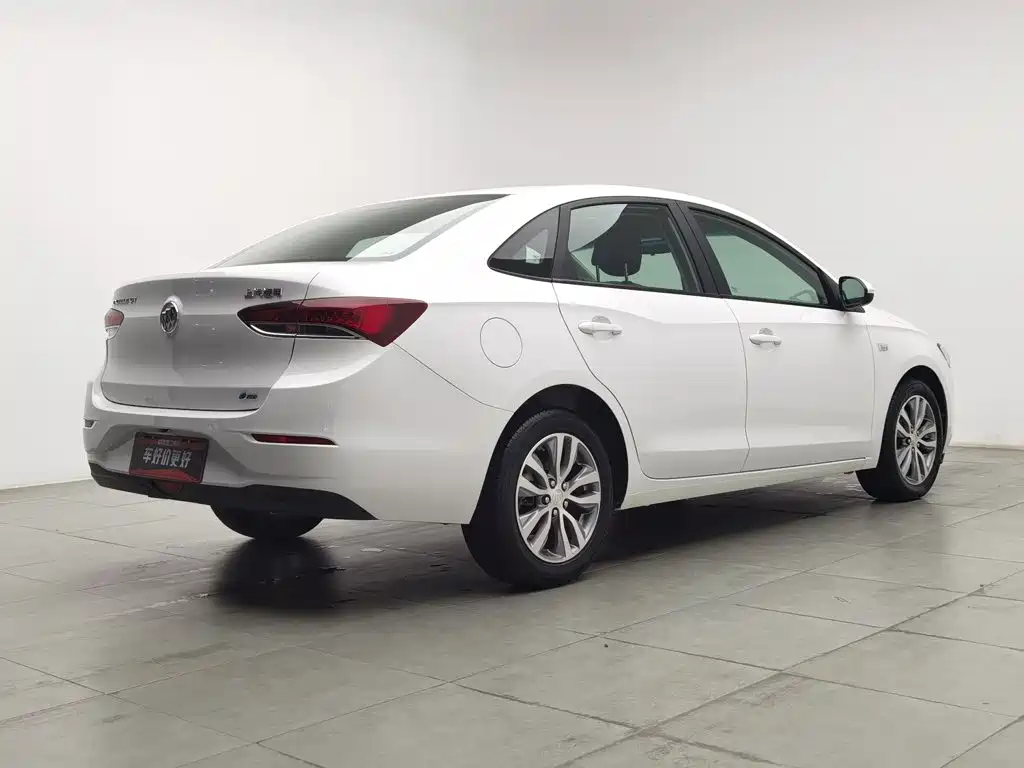 Buick Excelle — миниатюра 2