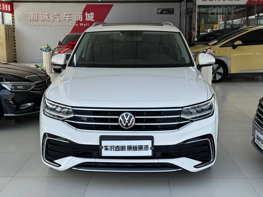 Volkswagen Tiguan L — миниатюра 2