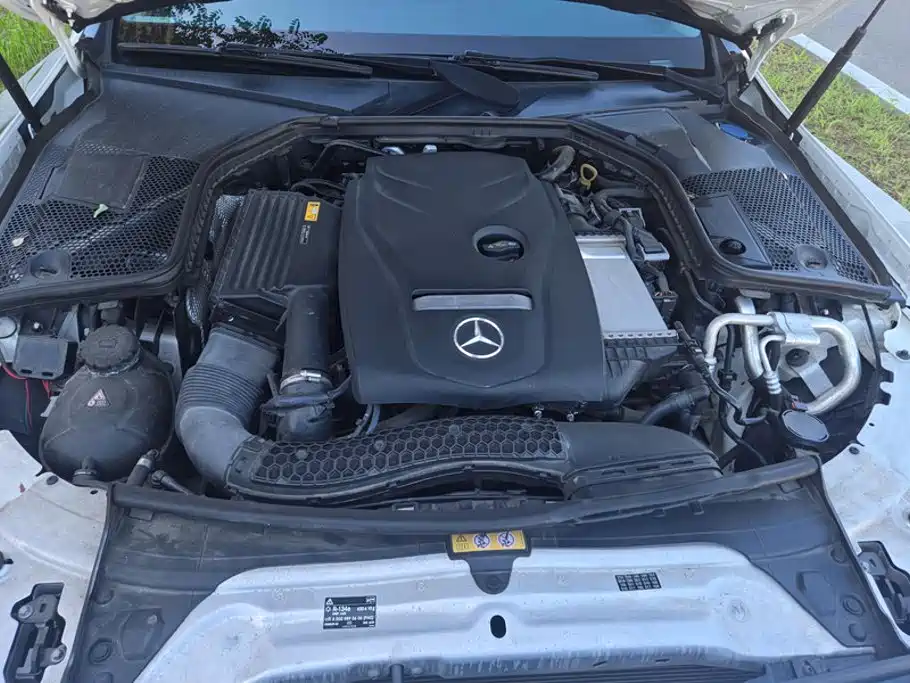 Mercedes-Benz C-Class — миниатюра 10