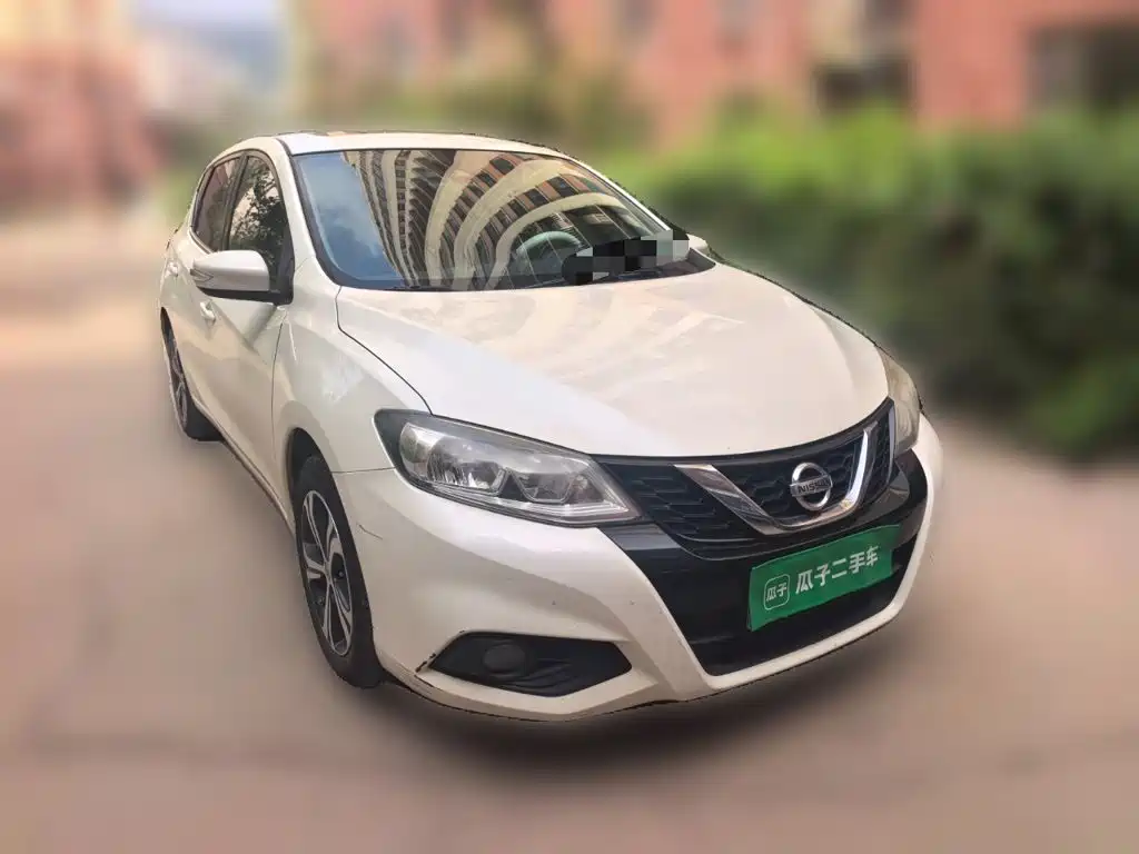 Nissan Tiida — миниатюра 24