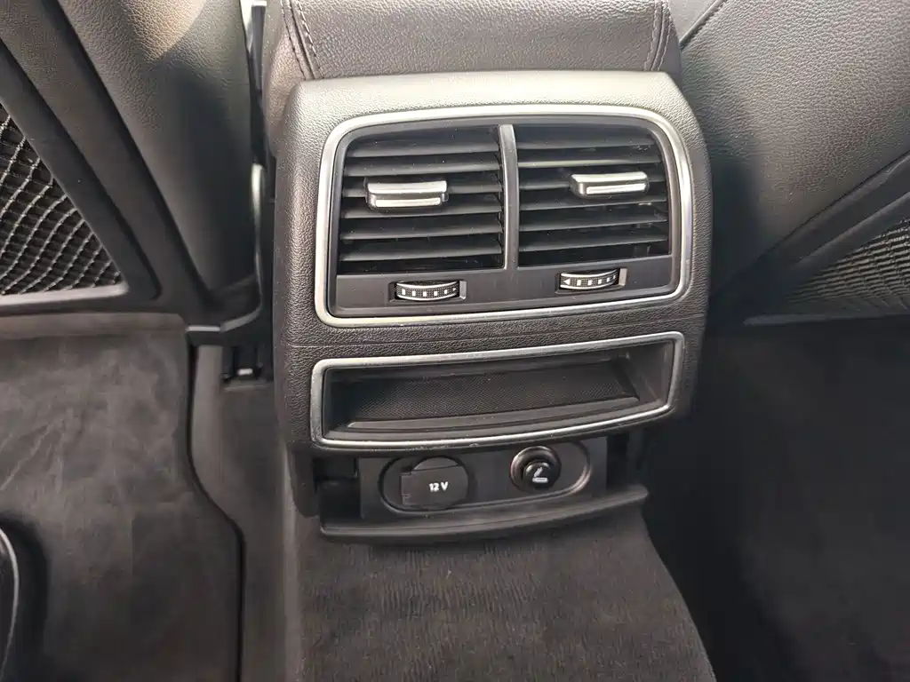 Audi A6L — миниатюра 9