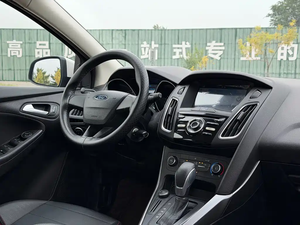 Ford Focus — миниатюра 15