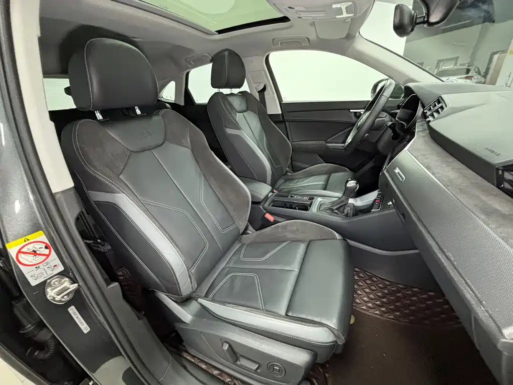 Audi Q3 Sportback — миниатюра 11