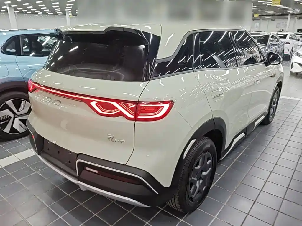 BYD Yuan UP — миниатюра 7