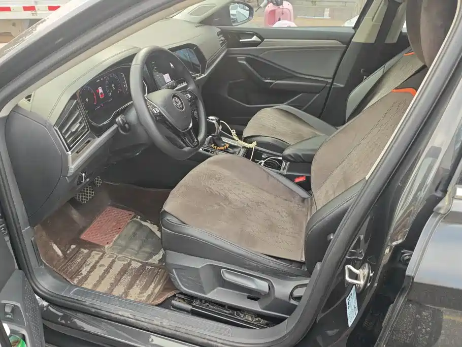Volkswagen Sagitar — миниатюра 9