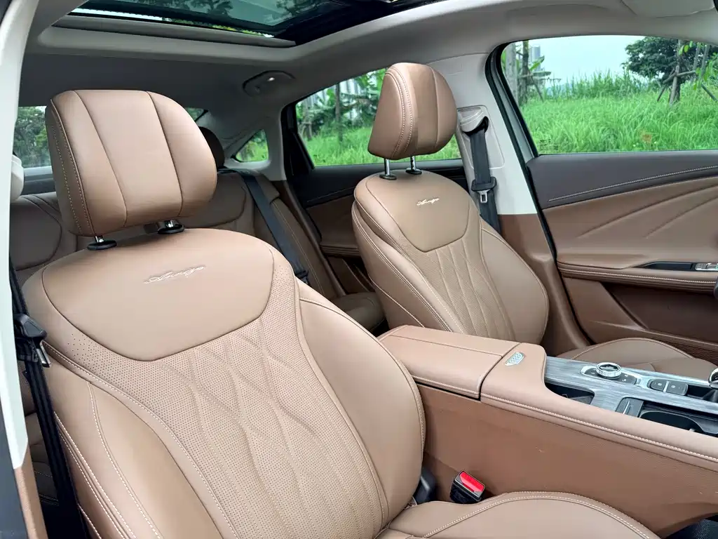 Chery Arrizo 8 — миниатюра 10