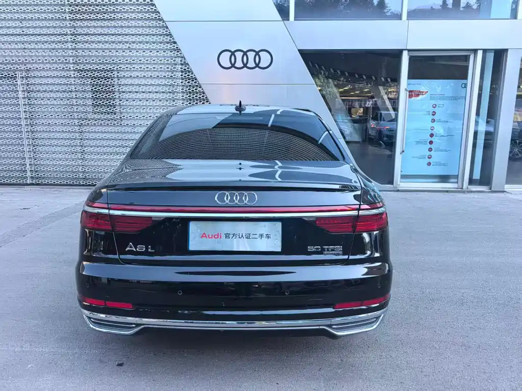 Audi A8 — миниатюра 13