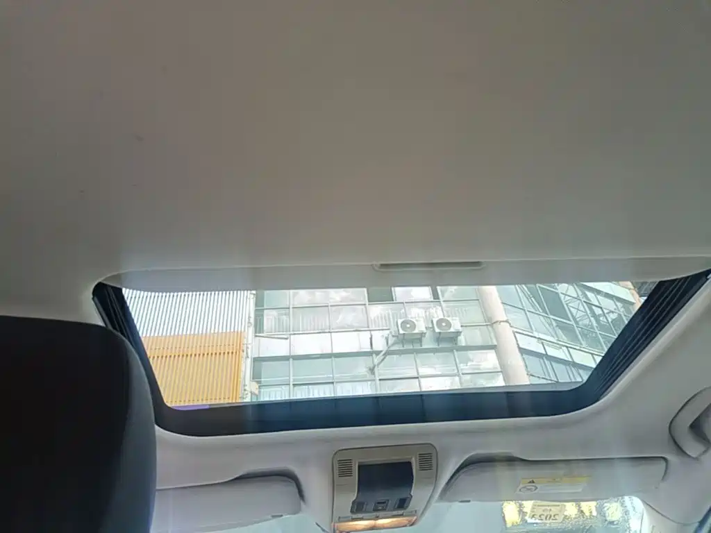 Qoros Qoros 3 — миниатюра 18