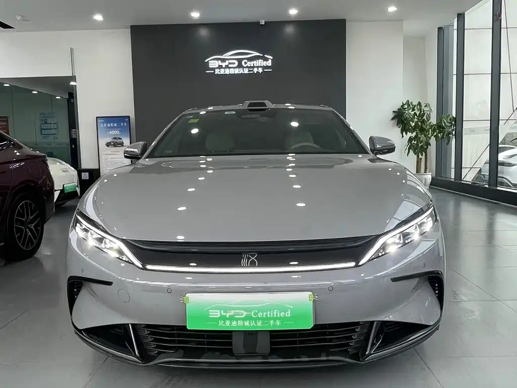 BYD Han — миниатюра 2