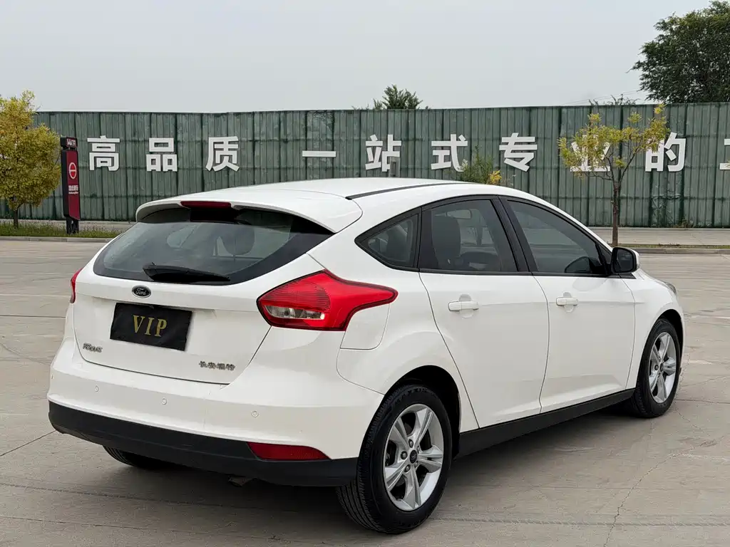 Ford Focus — миниатюра 20