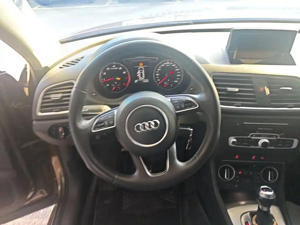 Audi Q3 — миниатюра 11