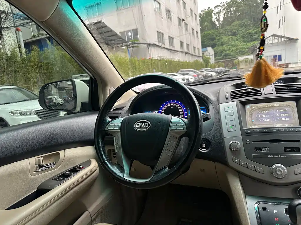 BYD S6 — миниатюра 19
