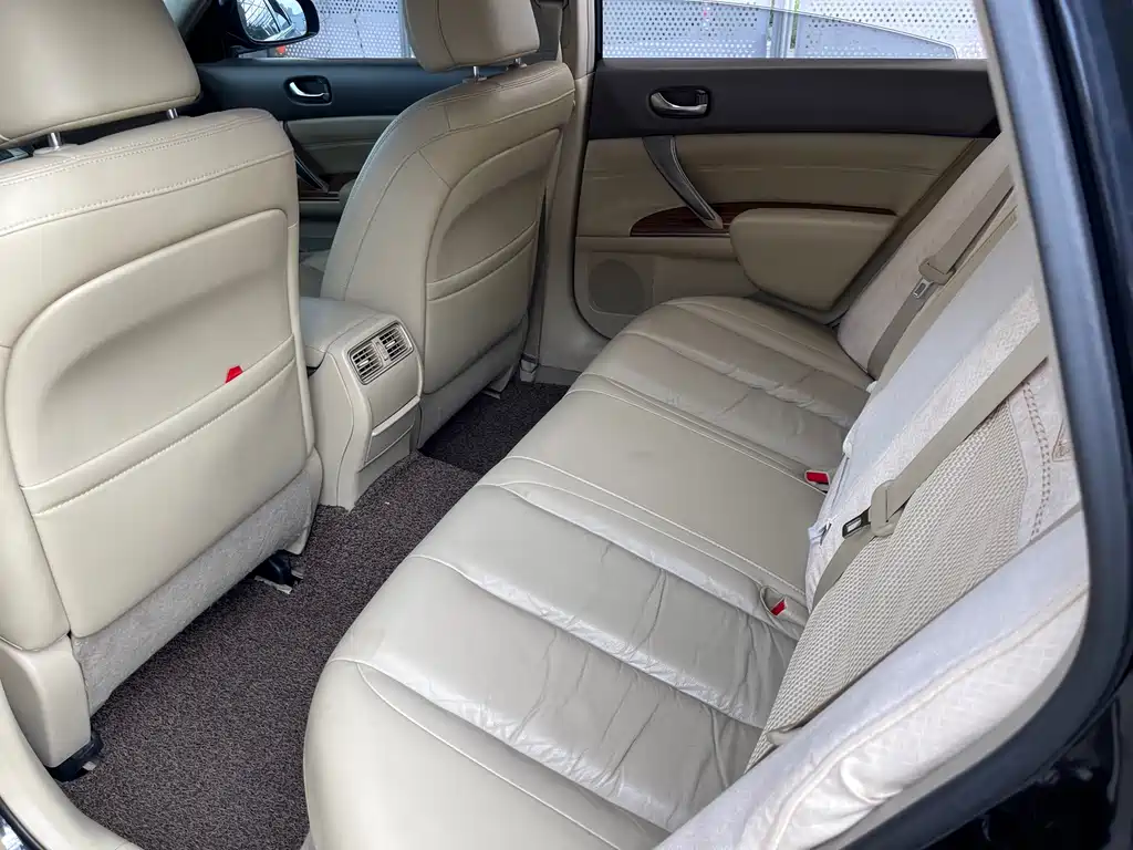 Nissan Teana — миниатюра 10
