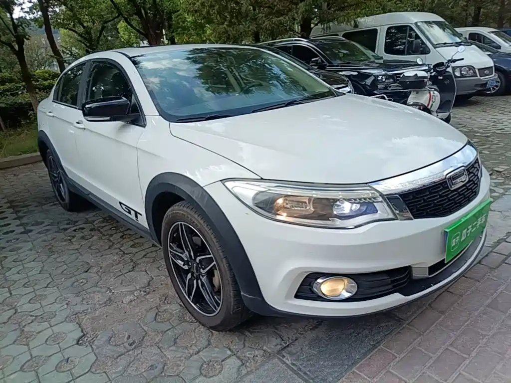 Qoros Qoros 3 — миниатюра 4