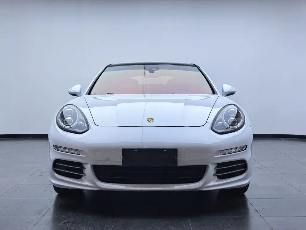 Porsche Panamera 2014 Panamera 4 3.0T