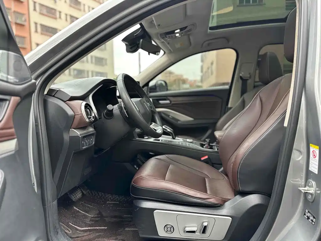 Wey Wey VV6 — миниатюра 4