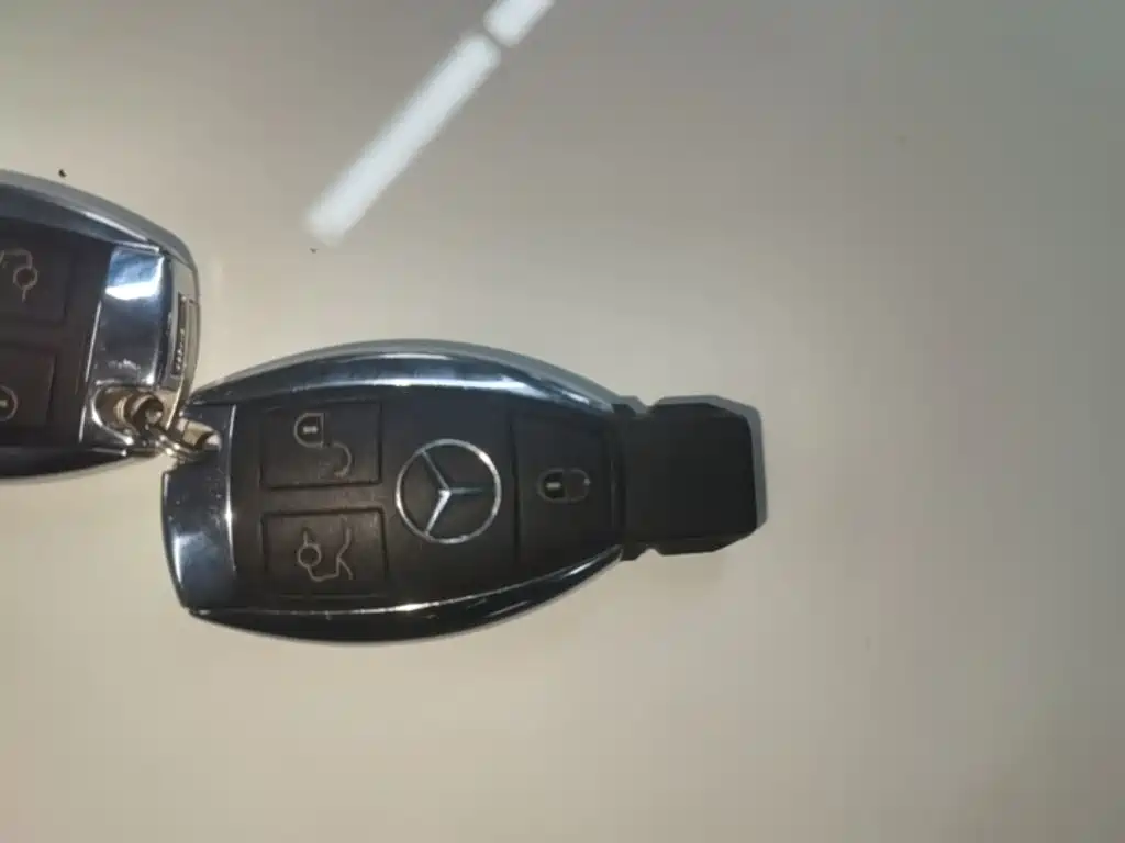 Mercedes-Benz C-Class — миниатюра 9
