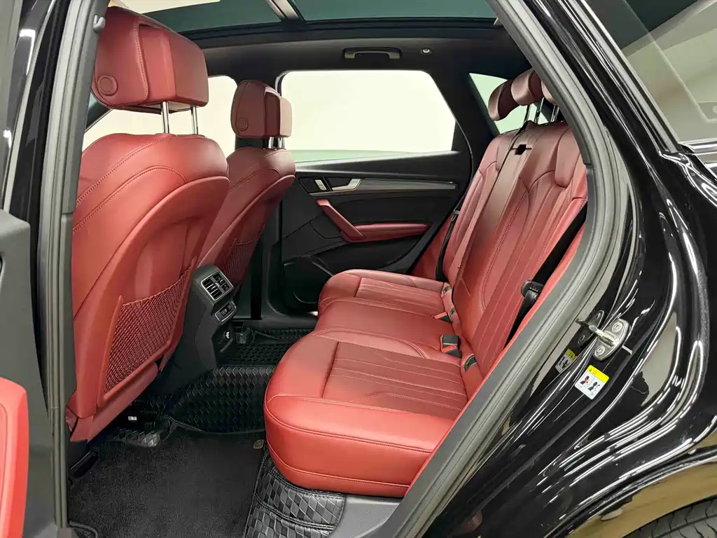 Audi Q5L — миниатюра 16
