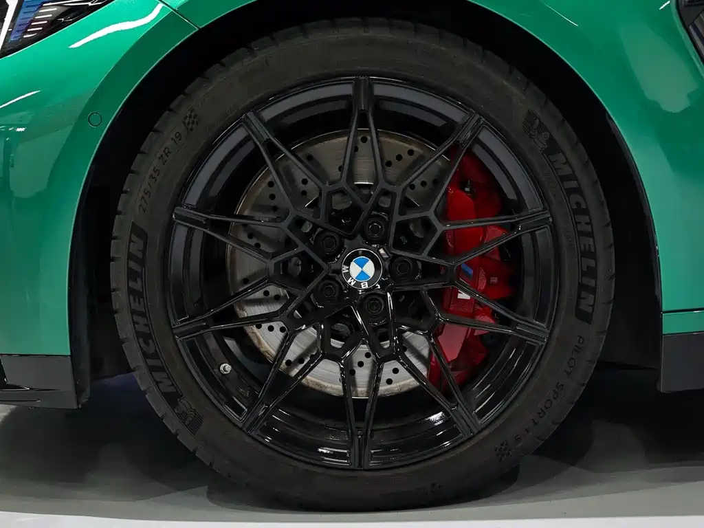 BMW M4 — миниатюра 7