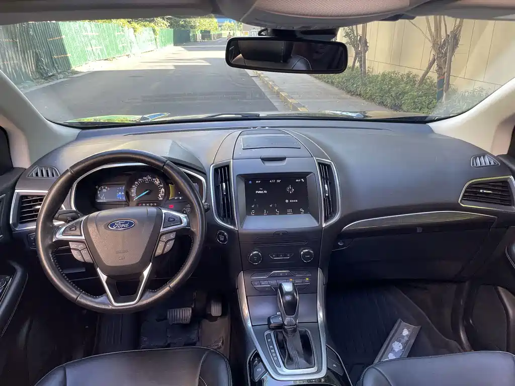 Ford Edge — миниатюра 13