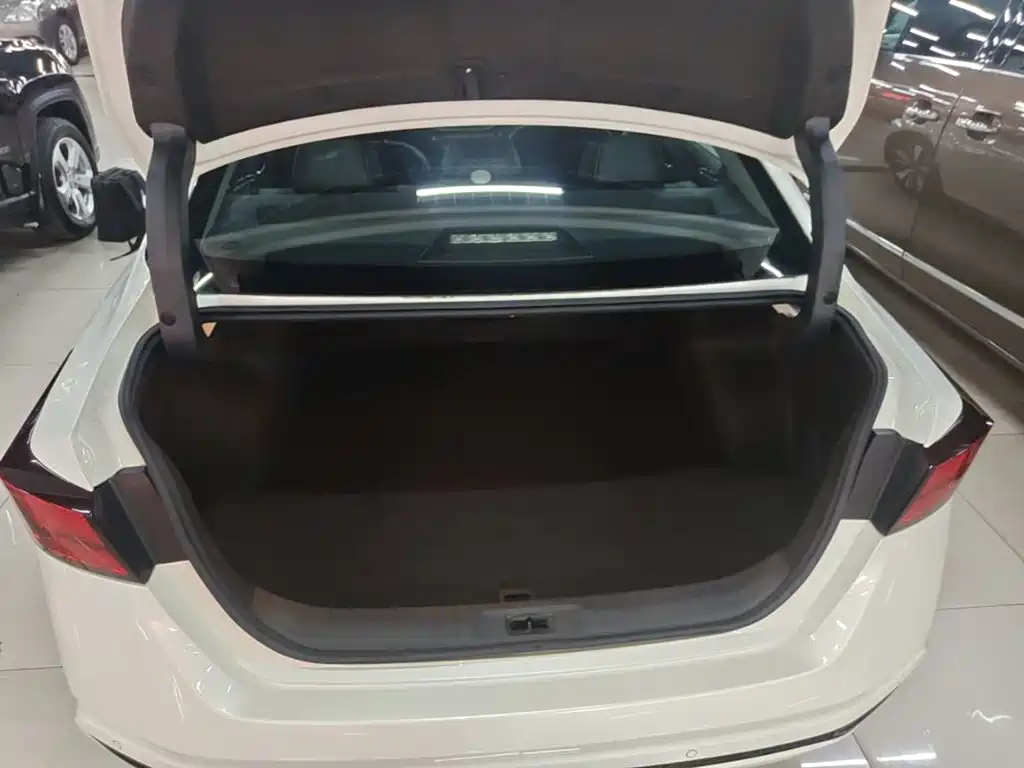 Nissan Teana — миниатюра 19