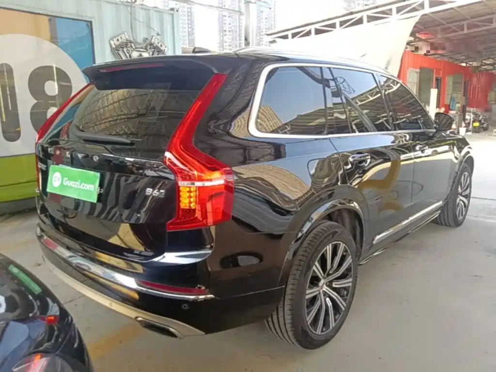 Volvo XC90 — миниатюра 7