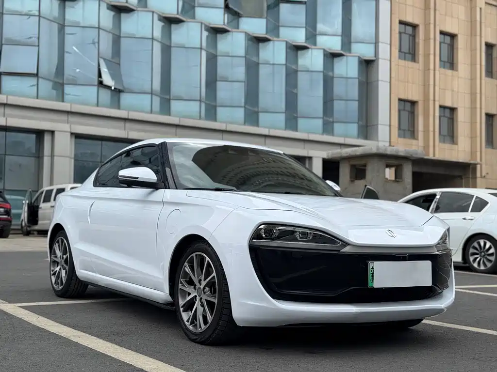 Leapmotor Leapmotor S01 — миниатюра 3