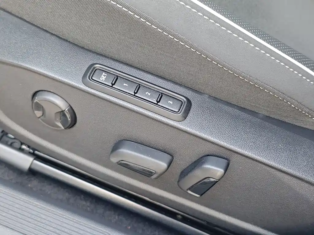 Volkswagen Golf — миниатюра 7