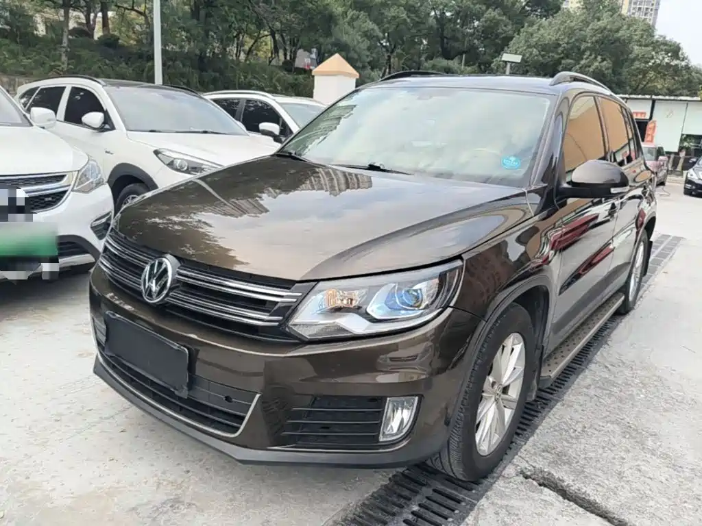 Volkswagen Tiguan — миниатюра 2